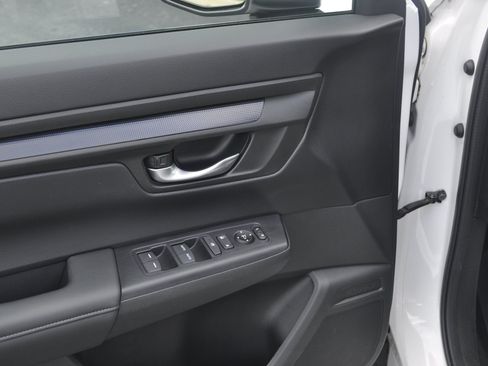 Used 2024 Honda CR-V EX image 15