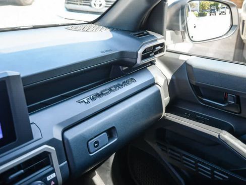 Used 2024 Toyota Tacoma SR image 22