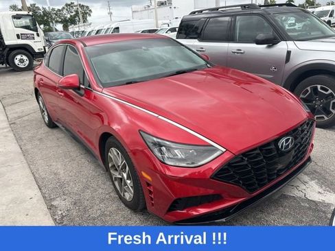 Used 2021 Hyundai Sonata SEL w/ Preferred Accessory Package FWD image 6