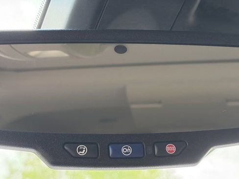 Used 2016 Chevrolet Suburban LT image 11