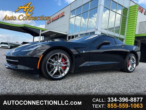 Used 2019 Chevrolet Corvette Stingray Coupe w/ Battery Protection Package image 1