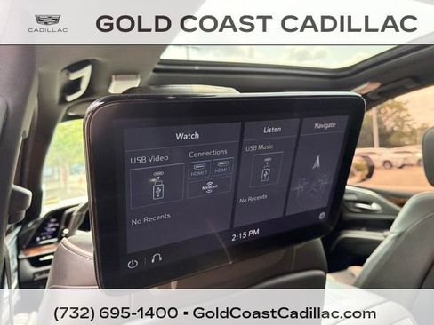 Used 2021 Cadillac Escalade ESV Premium Luxury w/ Driver Assist Tech Package AWD/4WD image 20