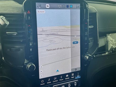 New 2026 RAM 3500 Limited w/ Towing Technology Group image 14