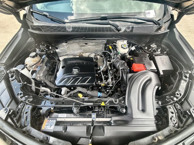 Certified 2023 Buick Encore GX Essence w/ Experience Buick Package FWD image 28
