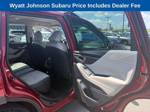 Used 2020 Subaru Forester Premium AWD/4WD image 40