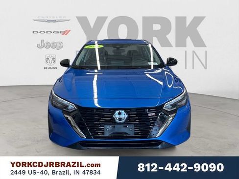 Used 2025 Nissan Sentra SR FWD image 8