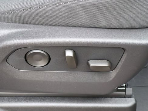 New 2026 Chevrolet Suburban LS image 42