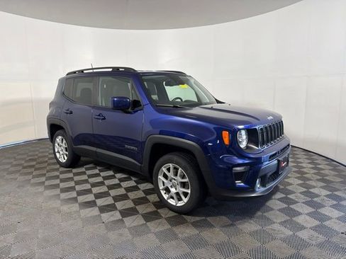 Used 2021 Jeep Renegade Latitude w/ Convenience Group AWD/4WD image 1