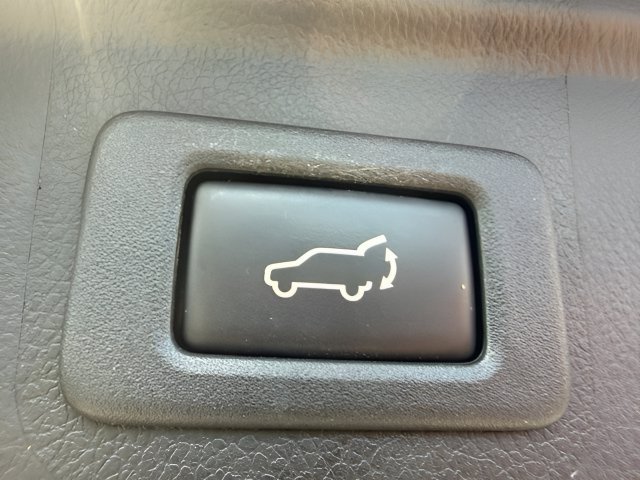Used 2019 Subaru Outback 2.5i Limited AWD/4WD image 10