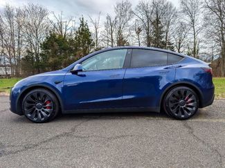 Used 2023 Tesla Model Y Performance AWD/4WD video 2