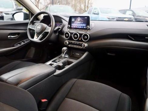 Used 2024 Nissan Sentra SV image 33
