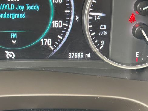 Used 2017 Buick LaCrosse Essence w/ Sun and Shade Package image 18