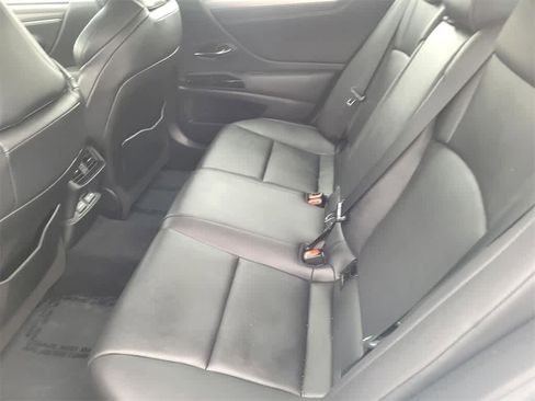 Used 2023 Lexus ES 350 F Sport image 12