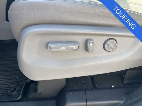 Used 2023 Honda Odyssey Touring image 12