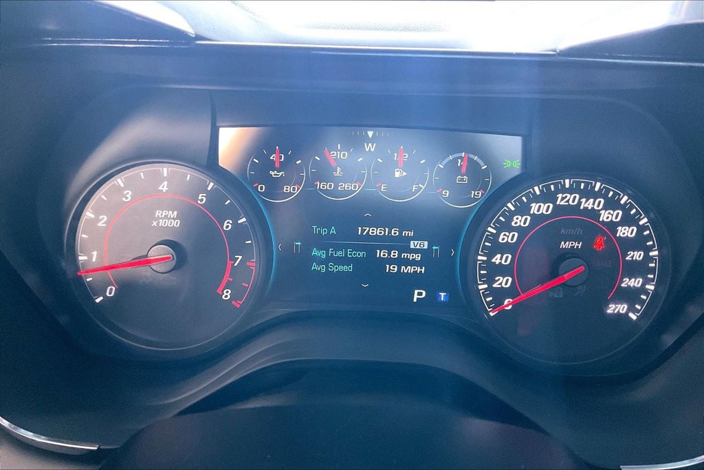 Used 2018 Chevrolet Camaro LT RWD image 7