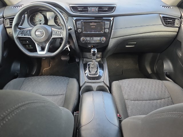 Used 2020 Nissan Rogue S FWD image 11