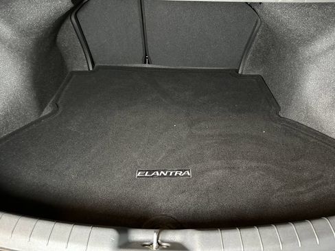 Used 2020 Hyundai Elantra Value Edition w/ Cargo Package (C1) FWD image 21
