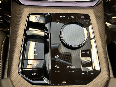 Used 2026 BMW X3 xDrive30 w/ Convenience Package image 10