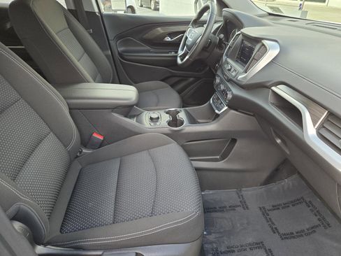 Used 2023 GMC Terrain SLE w/ Driver Convenience Package image 30