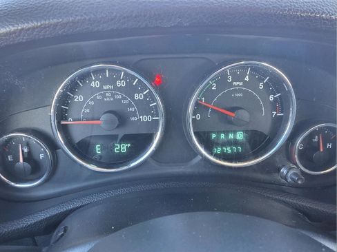 Used 2012 Jeep Wrangler Sport image 14