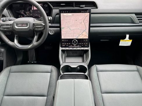 New 2026 GMC Terrain AT4 w/ Convenience Package III image 10