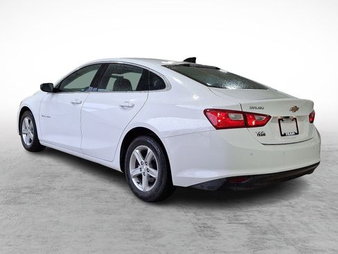 Used 2025 Chevrolet Malibu LS image 5