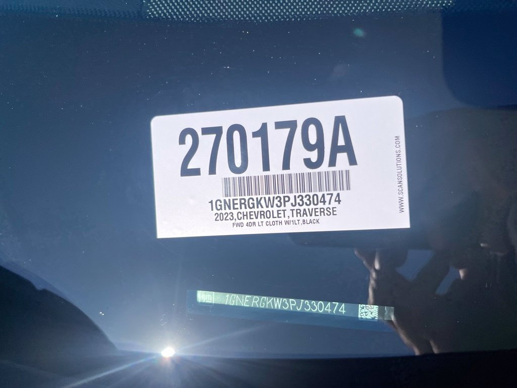 Used 2023 Chevrolet Traverse LT FWD image 10