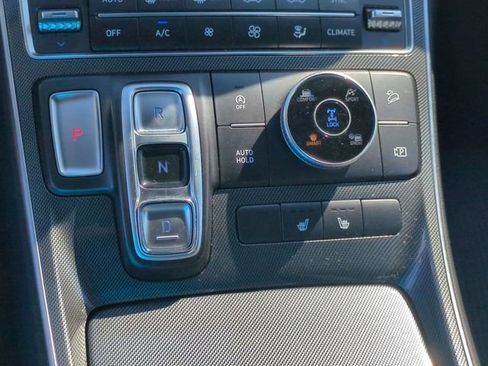 Used 2023 Hyundai Santa Fe SEL image 25