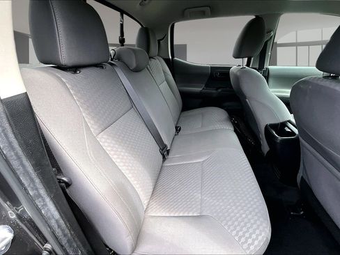 Used 2023 Toyota Tacoma SR AWD/4WD image 26