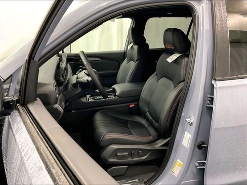 New 2026 Honda Pilot TrailSport image 11