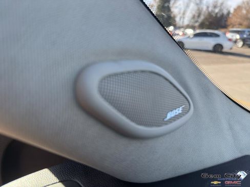 Used 2009 Cadillac Escalade AWD image 29