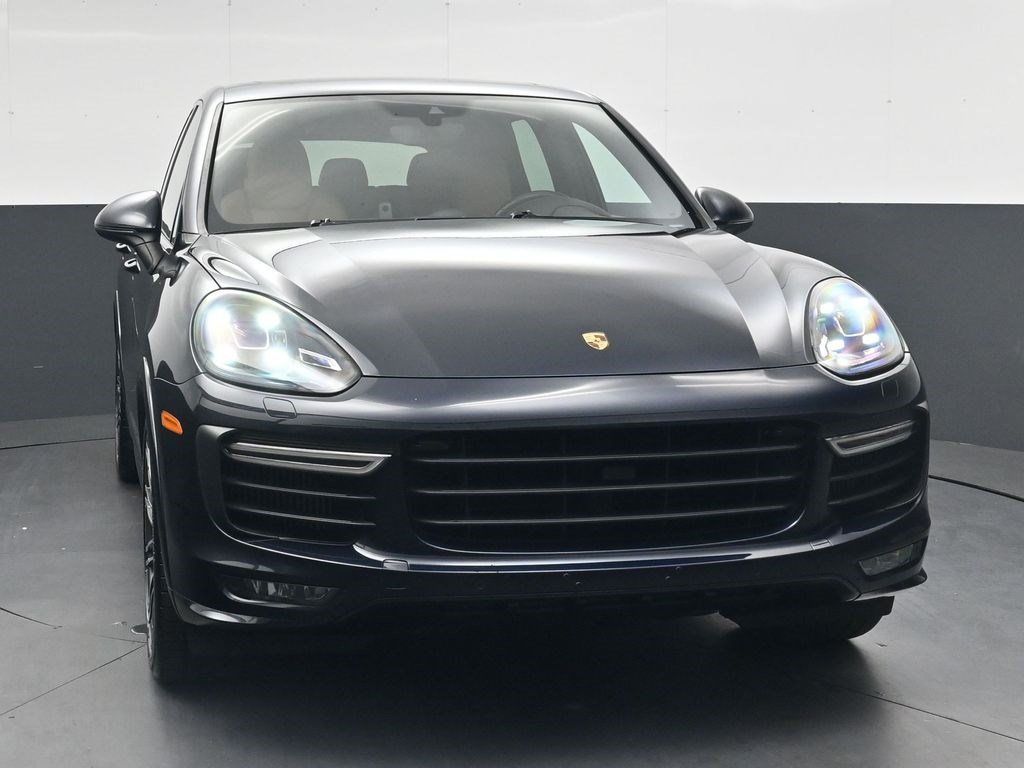 Used 2016 Porsche Cayenne GTS AWD/4WD image 9