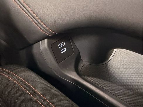 Used 2025 Honda HR-V Sport image 26