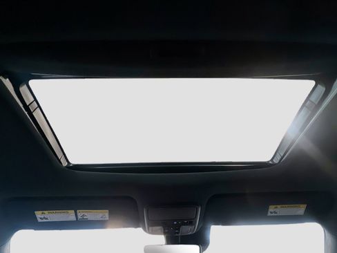 Used 2020 Honda Passport Touring image 16