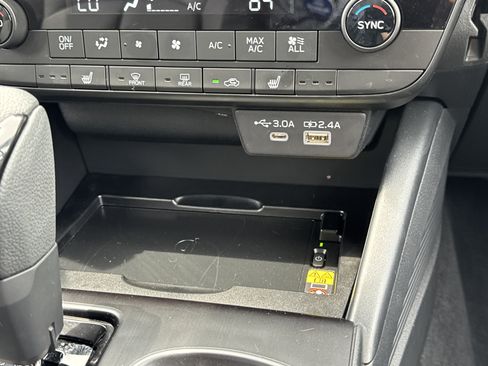 Certified 2026 Subaru Outback Premium AWD/4WD image 4
