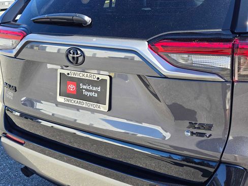 Used 2025 Toyota RAV4 XSE w/ Advanced Technology Package image 13