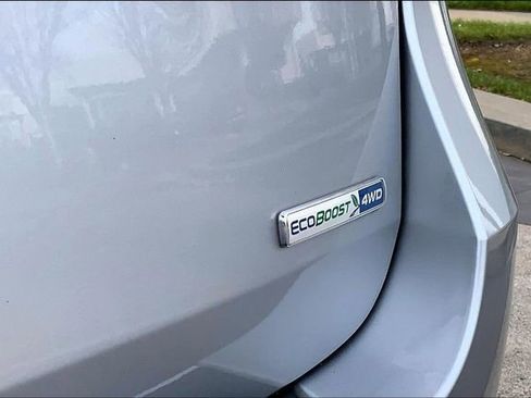 Used 2020 Ford Explorer Limited w/ Class III Trailer Tow Package image 8