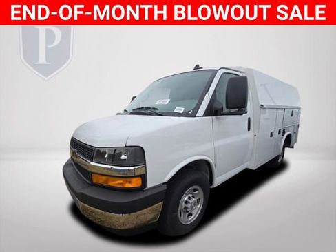 New 2025 Chevrolet Express 3500 w/ Power Convenience Package RWD image 11
