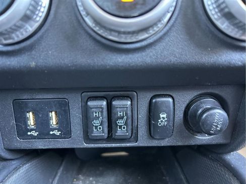 Used 2021 Mitsubishi Outlander Sport SE image 32