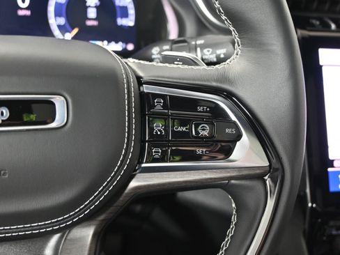 New 2025 Jeep Grand Cherokee Overland w/ Adv Protech Group III image 40