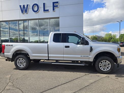 Certified 2019 Ford F250 4x4 SuperCab Super Duty image 5
