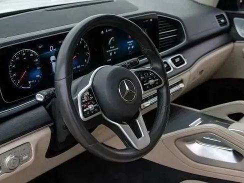 Used 2020 Mercedes-Benz GLS 450 4MATIC image 22