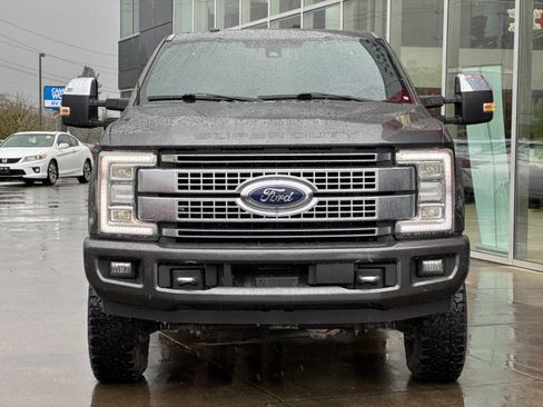 Used 2017 Ford F350 Platinum w/ Platinum Ultimate Package image 8