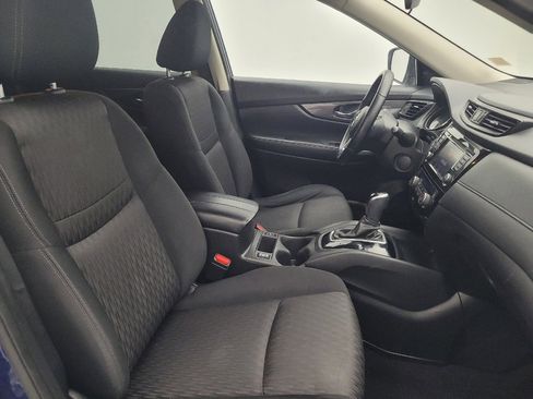 Used 2020 Nissan Rogue SV AWD/4WD image 19