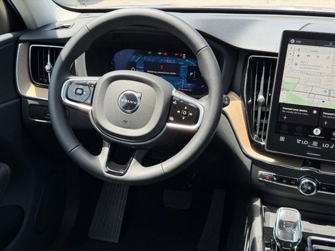 New 2026 Volvo XC60 B5 Plus w/ Protection Package Premier AWD/4WD image 6