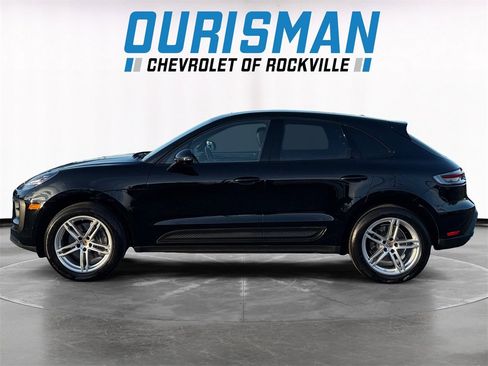 Used 2022 Porsche Macan image 3
