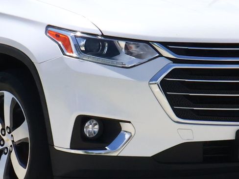 Used 2018 Chevrolet Traverse LT AWD/4WD image 7