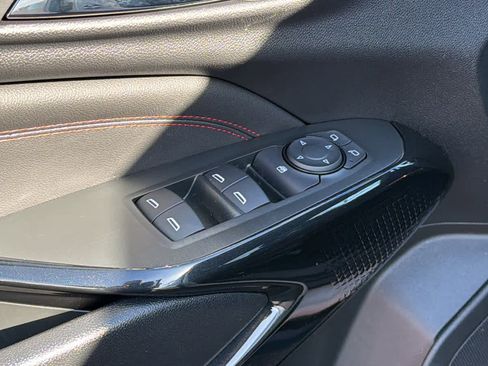 New 2026 Chevrolet Trax RS w/ Sunroof Package image 22