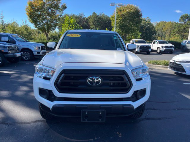 Used 2023 Toyota Tacoma SR AWD/4WD image 2