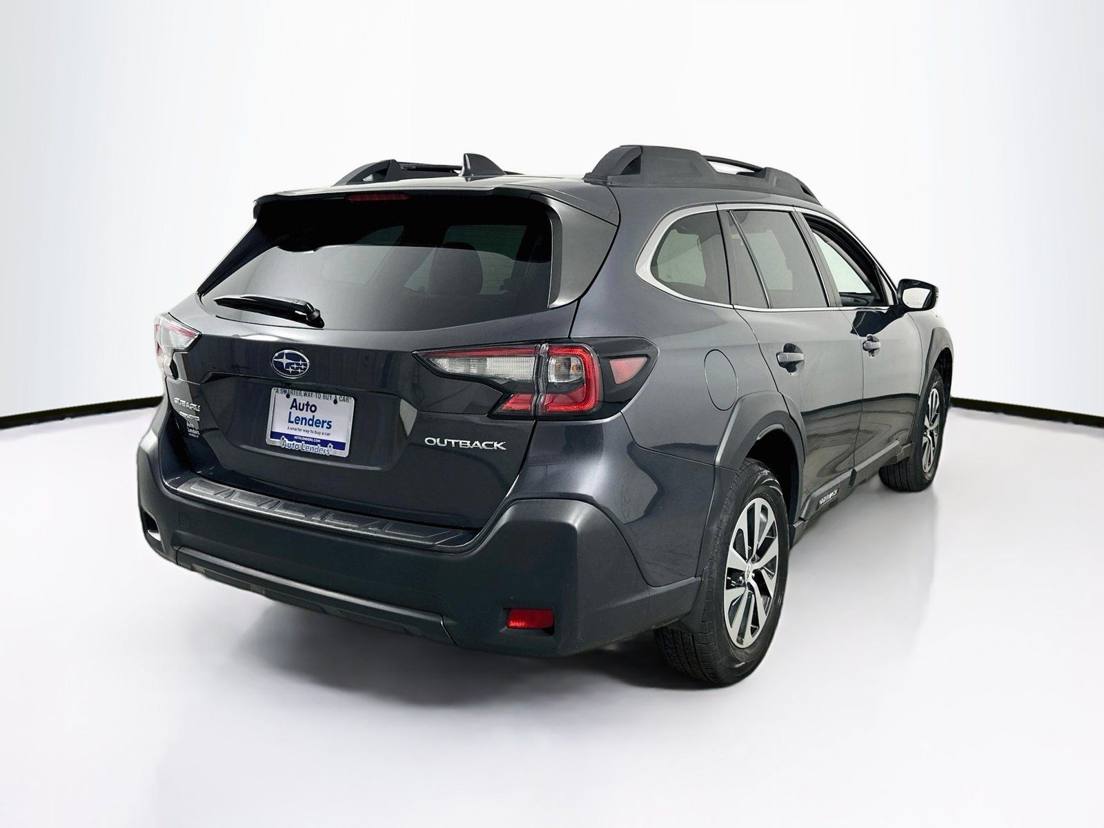 Used 2024 Subaru Outback Premium AWD/4WD image 5